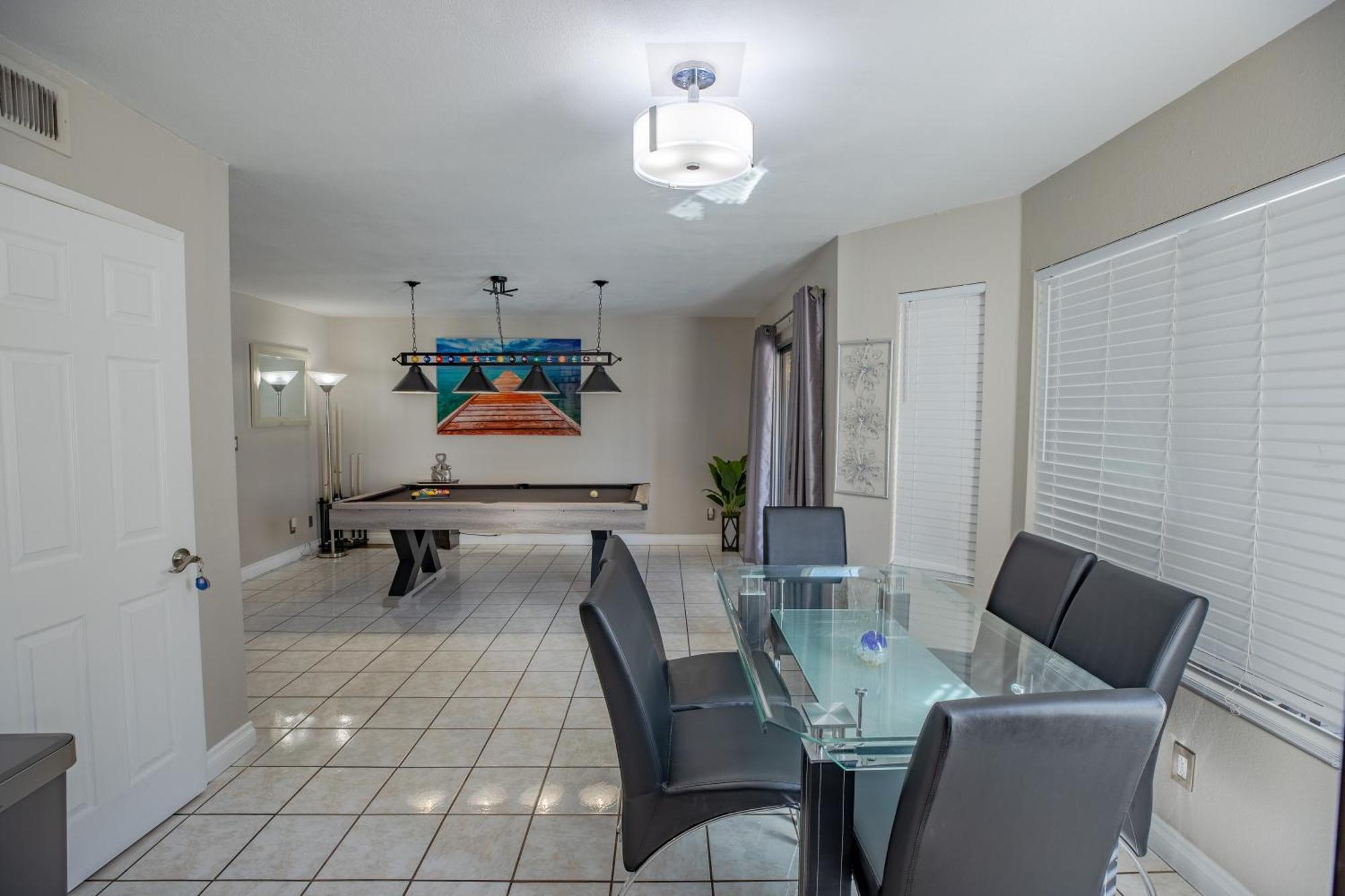 فيلا 1800 Sqft House W/Heated Pool Spa 13Min From Strip لاس فيغاس المظهر الخارجي الصورة
