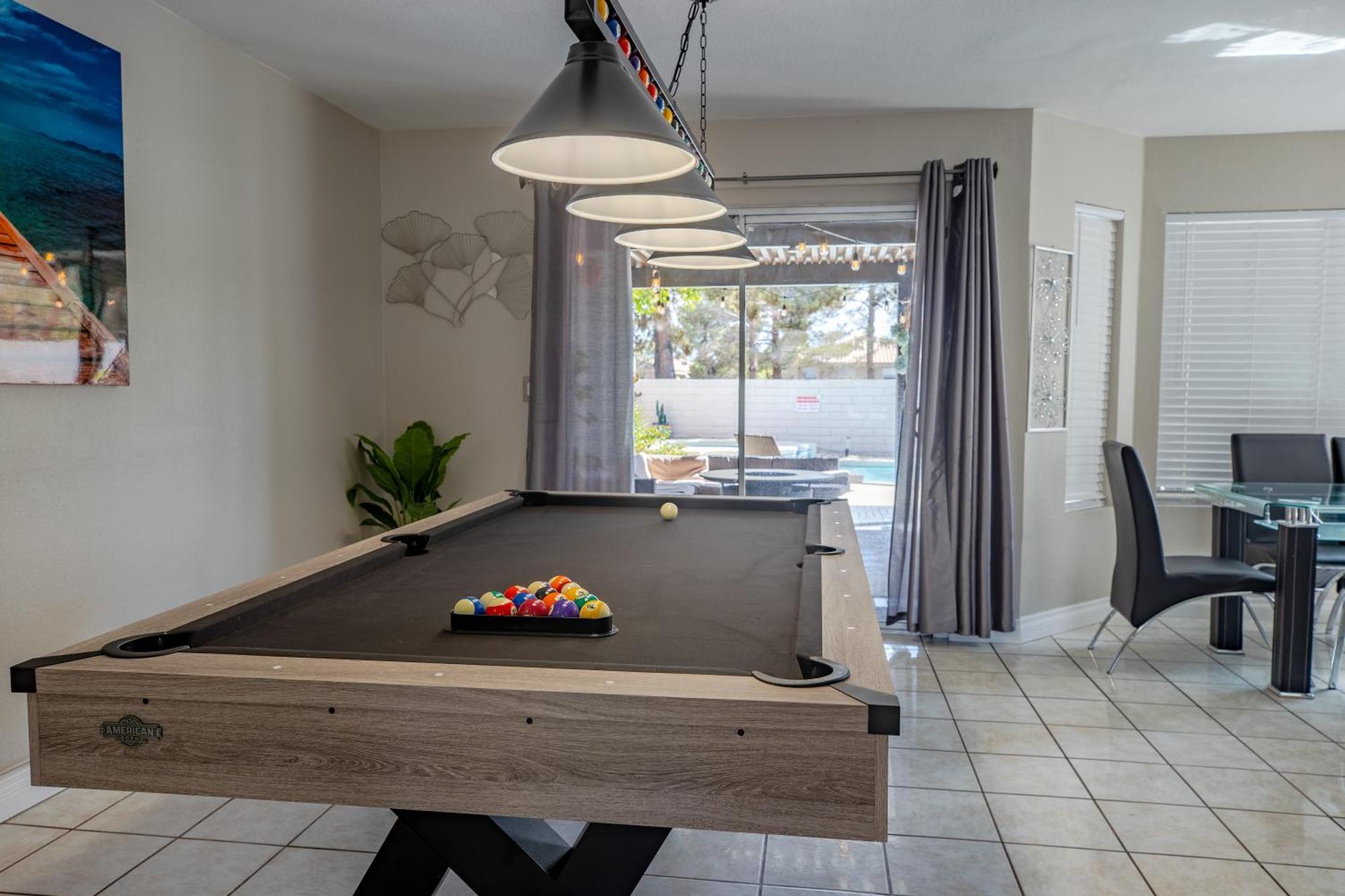 فيلا 1800 Sqft House W/Heated Pool Spa 13Min From Strip لاس فيغاس المظهر الخارجي الصورة